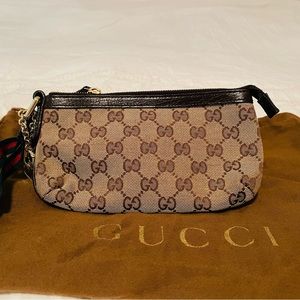 Gucci GG Canvas Pouch